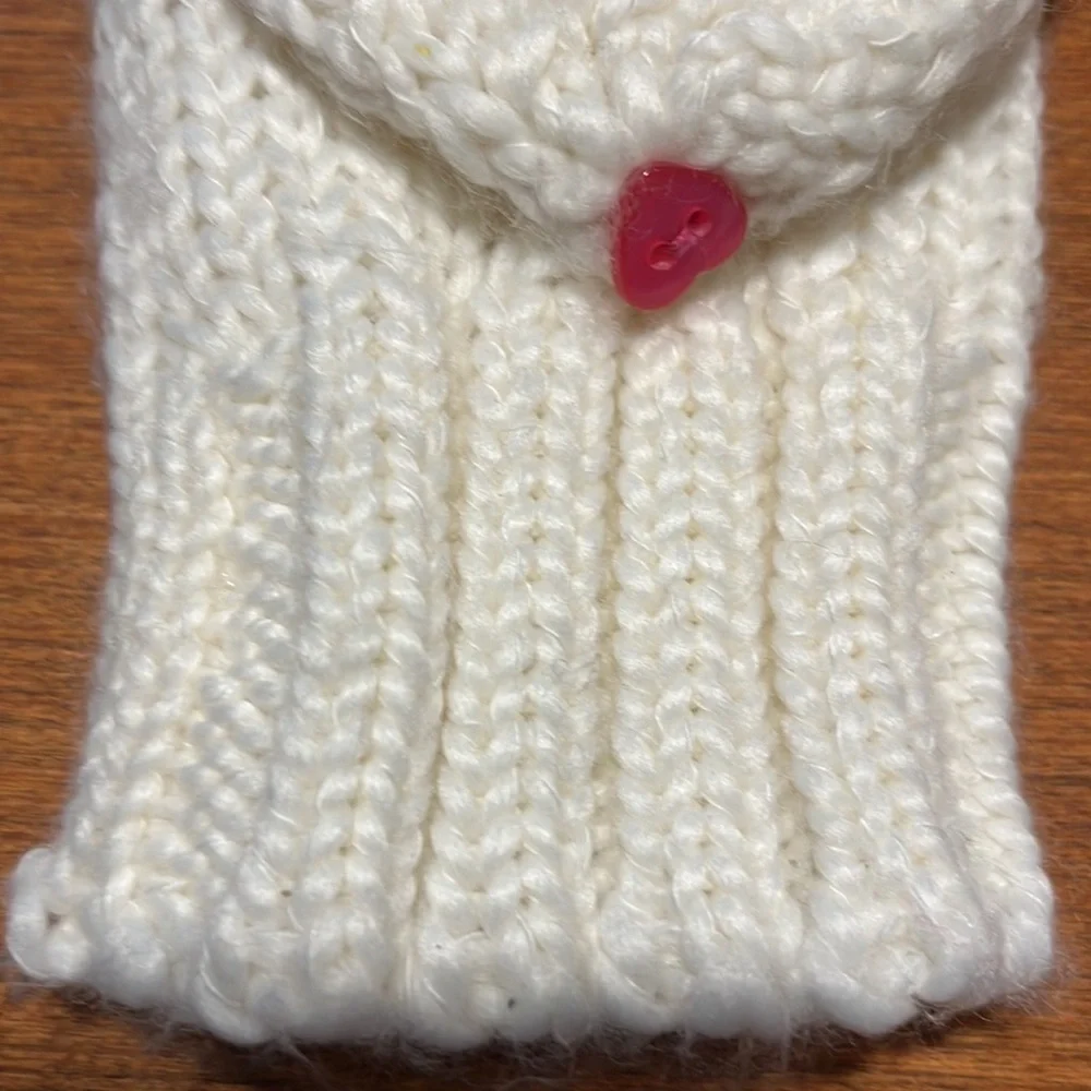 Winter white gloves mittens cable knit